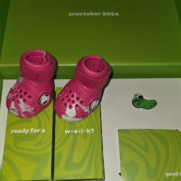 CROCS Bark Edition Green Box - Picture 2 of 3